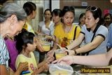 Sẻ chia bát cháo tình thương