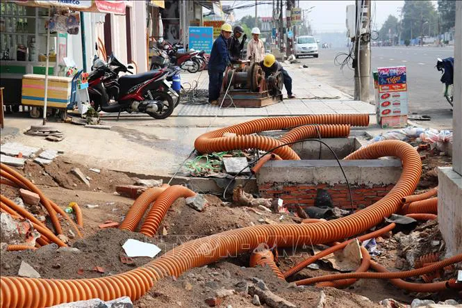 Thực hiện thi công ngầm hoá đường dây 110kV