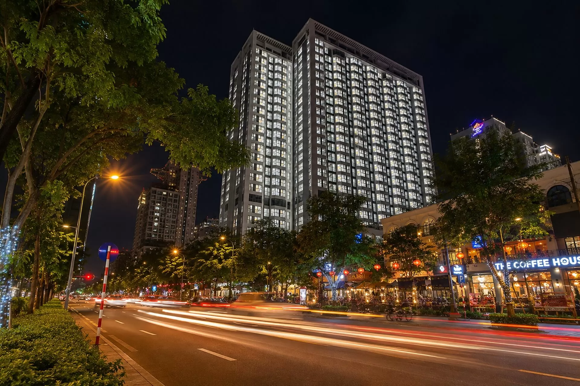 Tổ hợp chung cư và Văn phòng (HUD BUILDING NHA TRANG)
