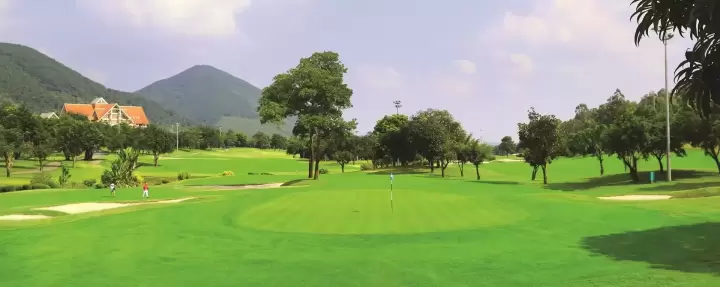 Khu biệt thự và sân Golf Tam Đảo
